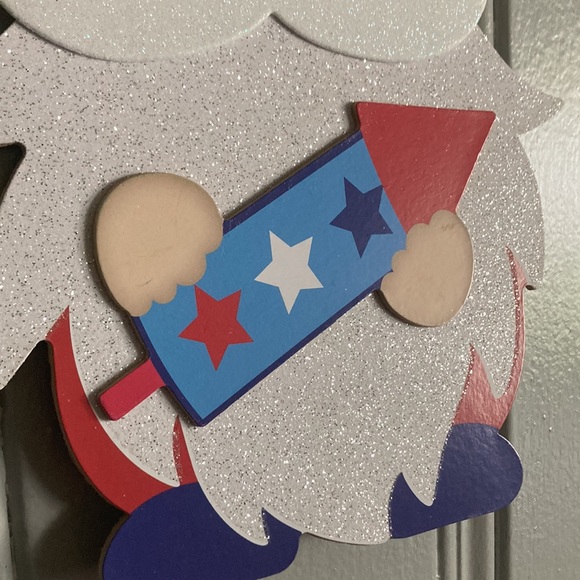 NWT Glittered Patriotic Red White & BOOM 🧨 Gnome Decoration - Picture 5 of 8